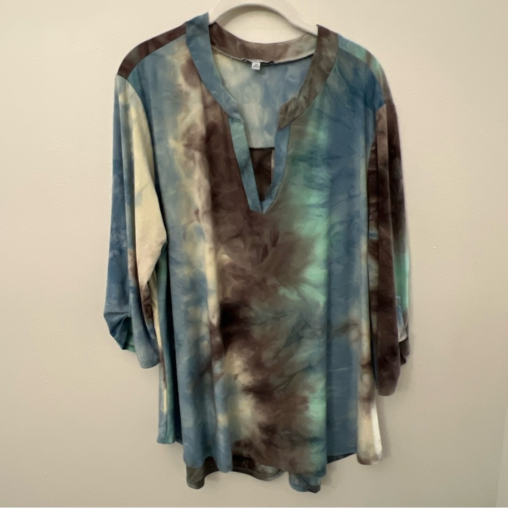 White Birch Blue and multicolor Elegant Tie-Dye Women's Top Sz 2X